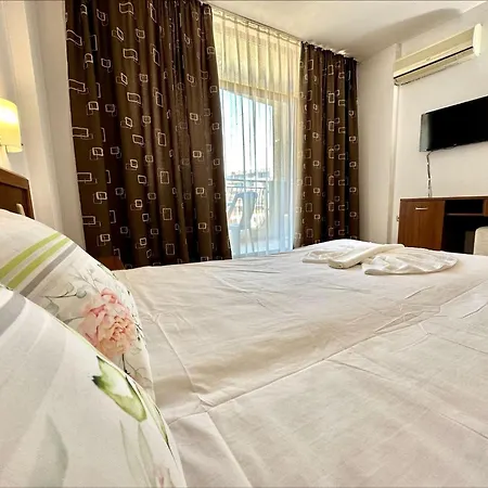 Grenada - Menada Слънчев бряг