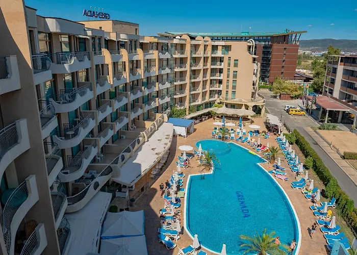 Aparthotel Grenada - Menada 2*