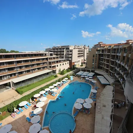 Hotel apartamentowy Grenada - Menada 2*