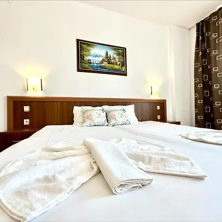 Grenada - Menada Hotel apartamentowy Słoneczny Brzeg