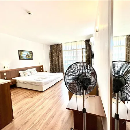 Hotel apartamentowy Grenada - Menada Słoneczny Brzeg
