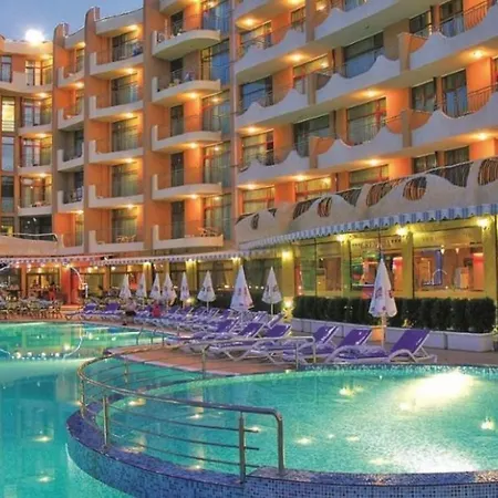 Hotel apartamentowy Grenada - Menada 2*