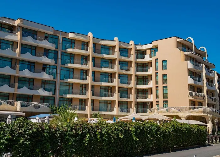 Grenada - Menada Napospart