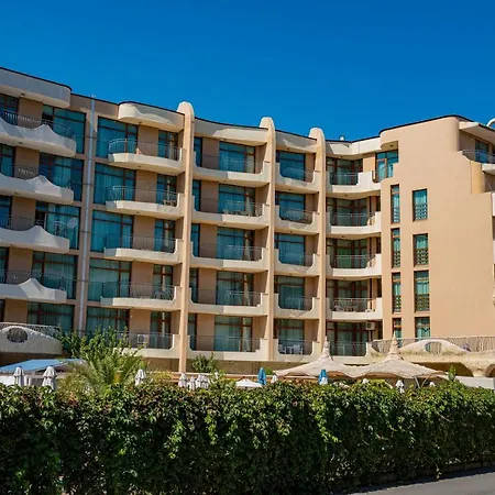 Grenada - Menada Sunny Beach